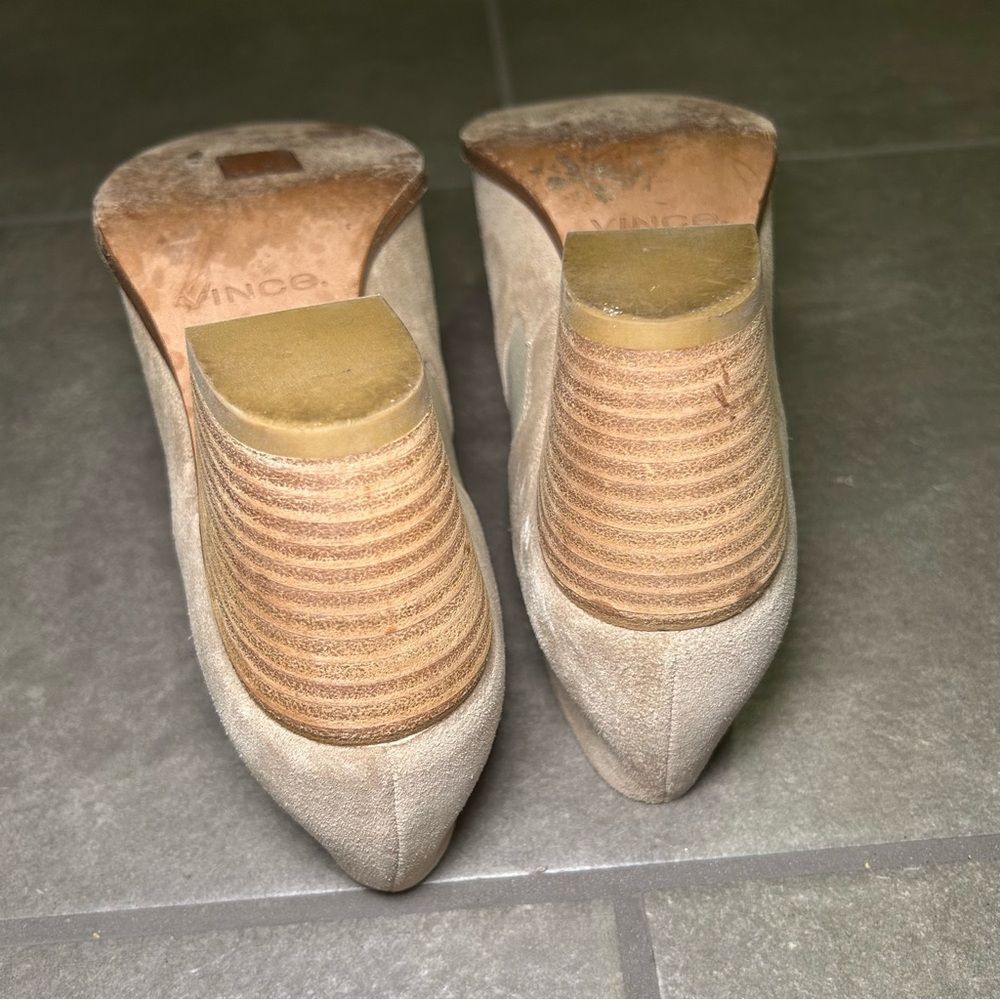 Vince Hamilton Neutral Suede Leather Block Heel Ankle Boots Womens Shoe Size 6.5 - Picture 11 of 11
